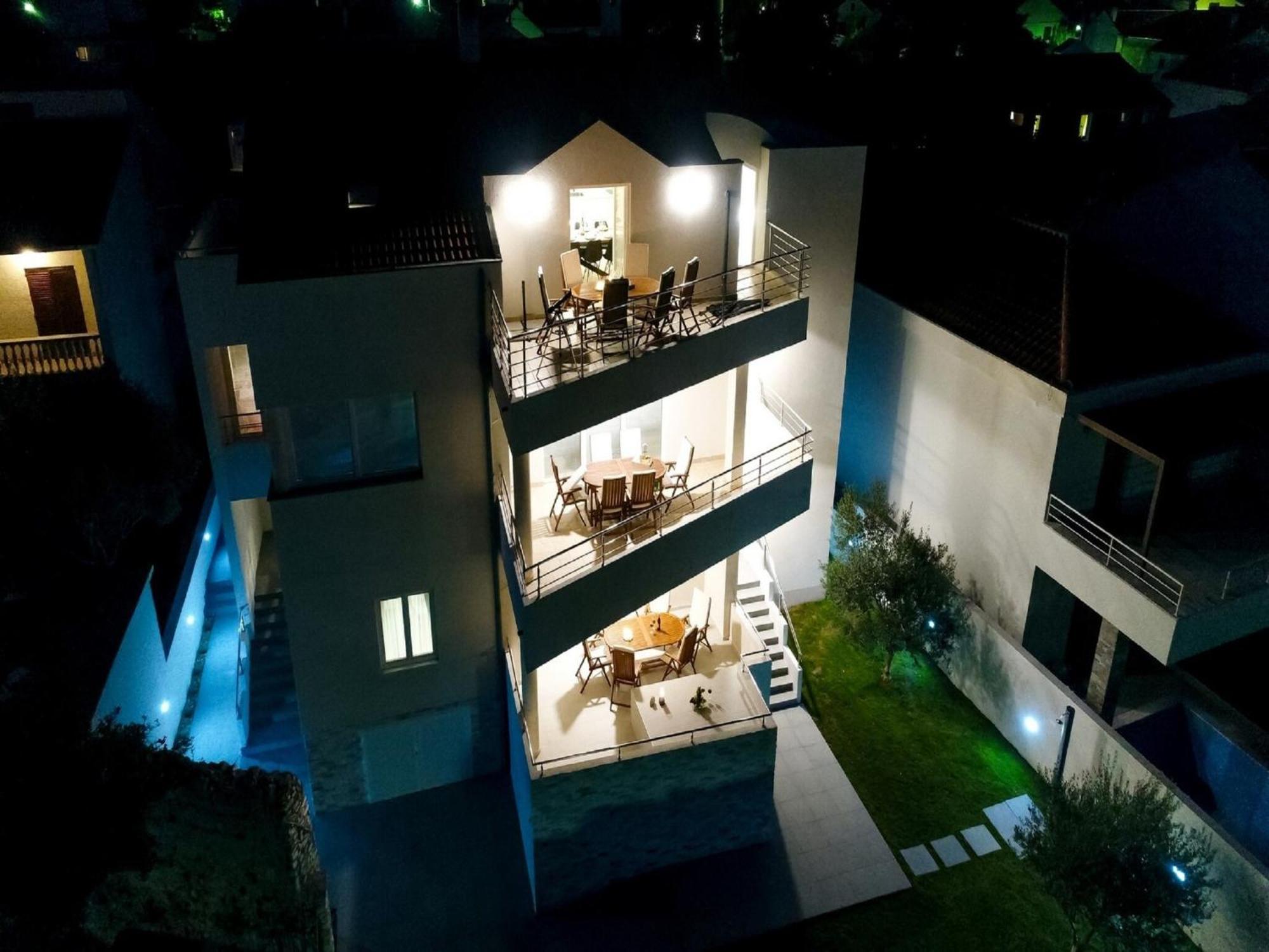 Modern Villa in Nin with Terrace Exterior foto